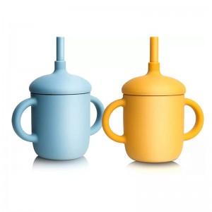 Engroshandel 100% Fødevarekvalitet Silikone Baby Cups, træningskopper med strøer til spædbørn